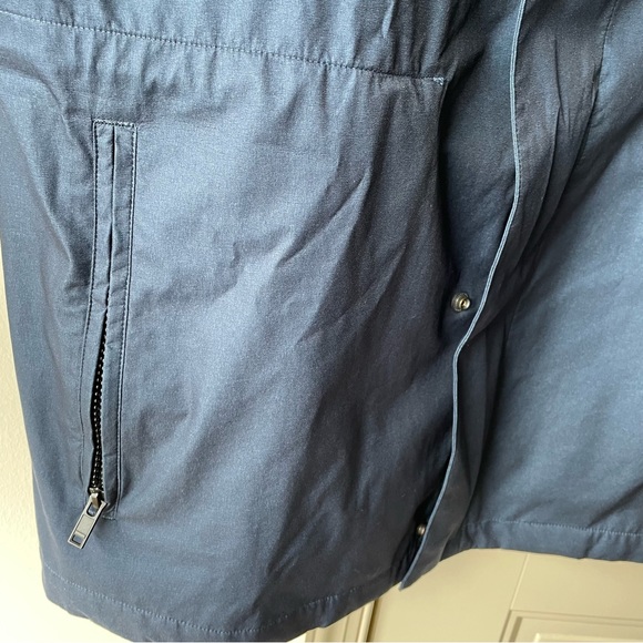 Theory Navy Blue Rain Jacket - size L - Picture 6 of 12